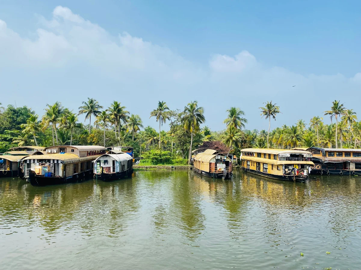 Kerala backwaters houseboat