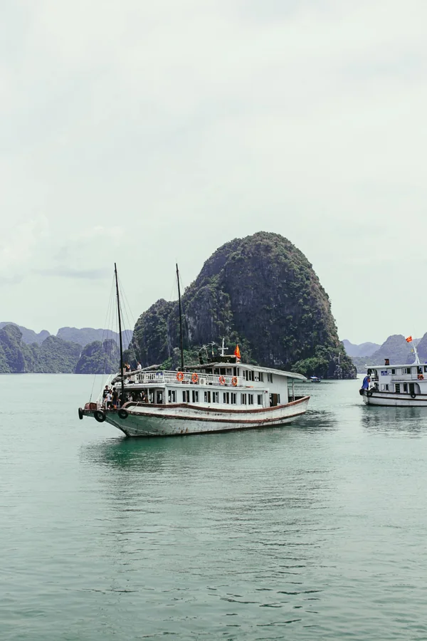 Vietnam Ha Long Bay